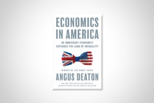 The cover of Economics in America by Angus Deaton