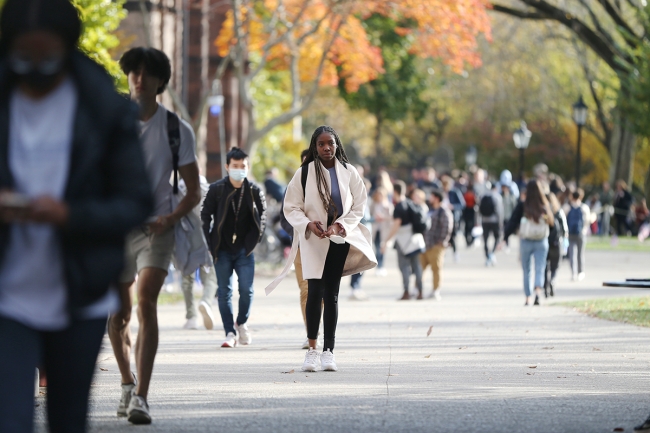 Increasing Ivy League income diversity