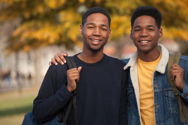 study-illustrates-the-role-of-siblings-in-attending-college