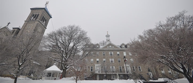 Washington Commanders and Mount St. Mary's Form Education Partnership